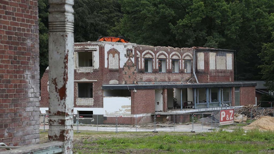 Rückfront des 'Alten Festsaals' ohne Dach